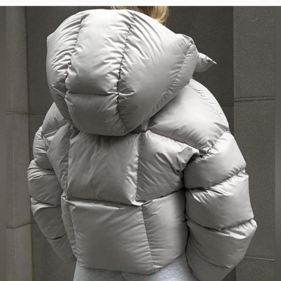 Black Puffer Jacket - Picture 6 of 8